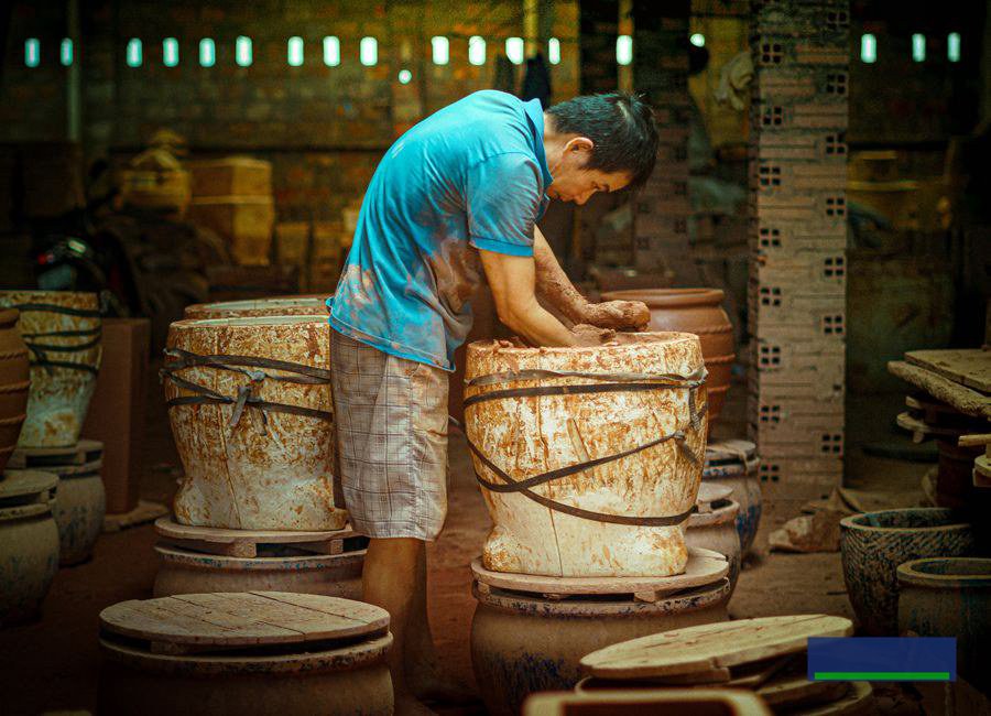 Buôn bán nhỏ thời nay không còn 'thuần thủ công' Buôn bán nhỏ thời nay không còn 'thuần thủ công'